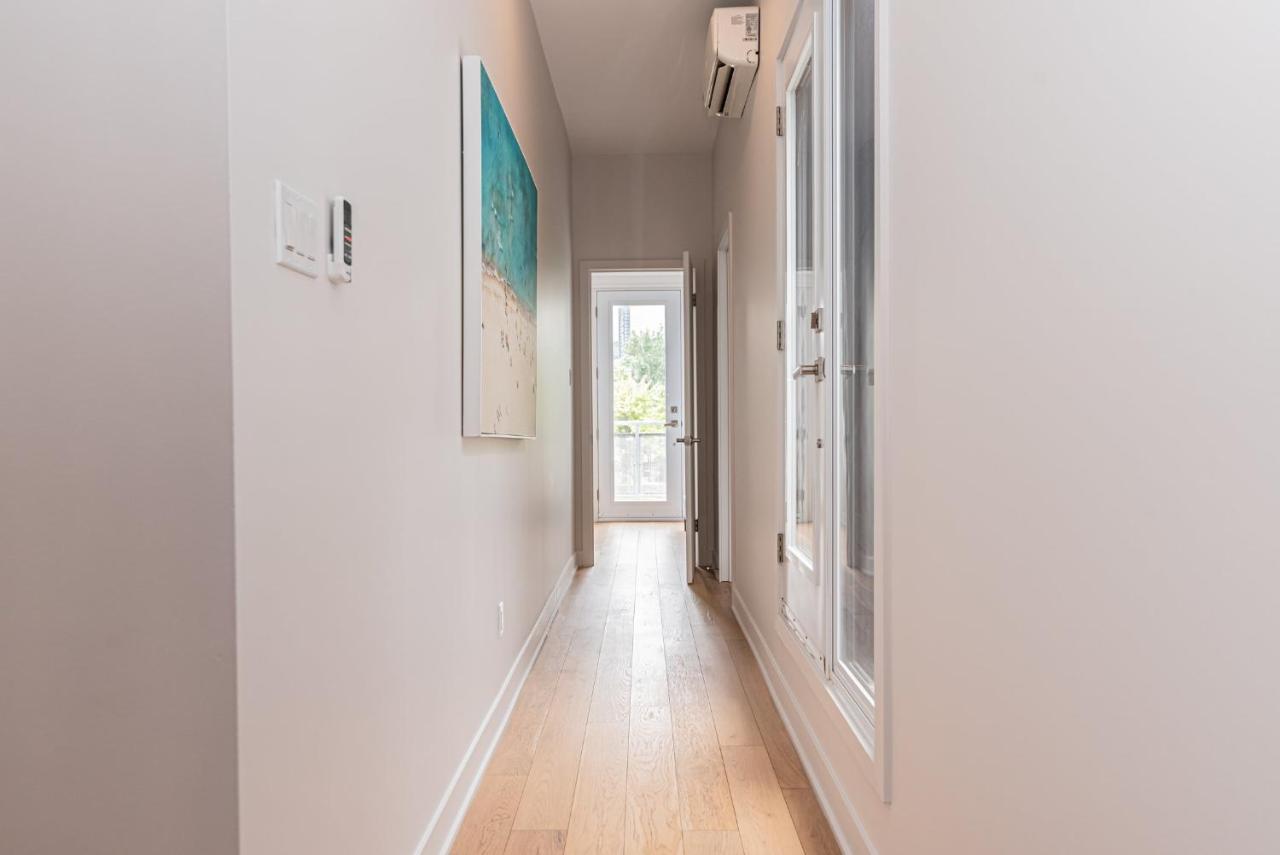 Cool And Clean Flat By Atwater Market By Den Stays Montréal Buitenkant foto